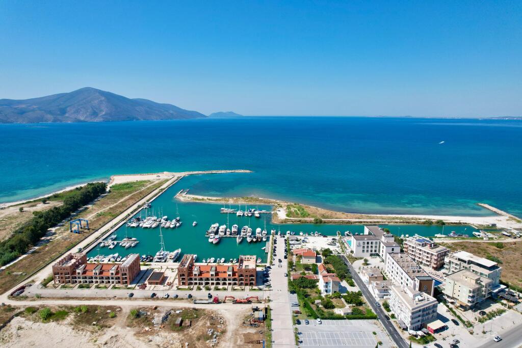 Apartament Per Shitje Tek One Oricum Bay
