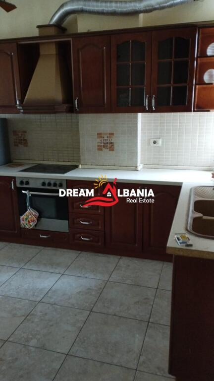 Appartamento 2+1+2 in affitto presso Terminal Sud-Nord a Tirana (ID 42214981)