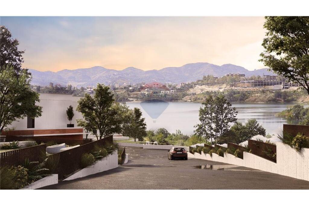 Monolocale di 52m2 in vendita al Lago di Farka