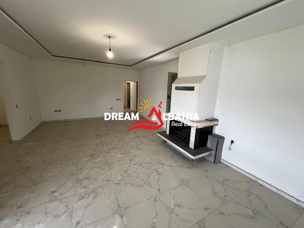 Casa privata su 2 piani in affitto a Prush vicino a PRIMAVERA a Tirana (ID 4241047)