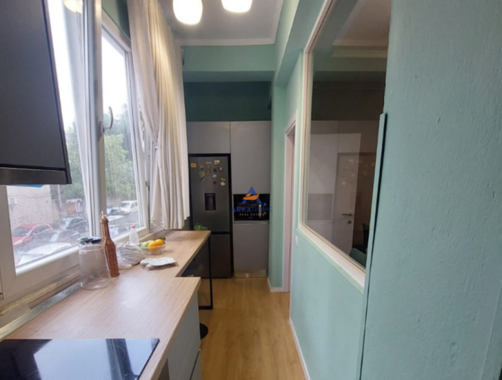 VILLA IN VENDITA 5+1+ANNESSO+BALCONE "SCUOLA DI BALLO" 450.000 EURO