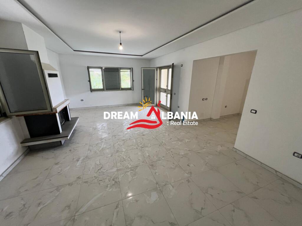 Casa privata su 2 piani in affitto a Prush vicino a PRIMAVERA a Tirana (ID 4241047)