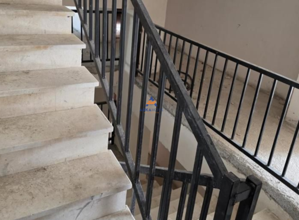 FOR SALE APARTMENT 1+1+ BALCONY "AMERICAN HOSPITAL 2, DIBRA STREET" 105,000 EURO