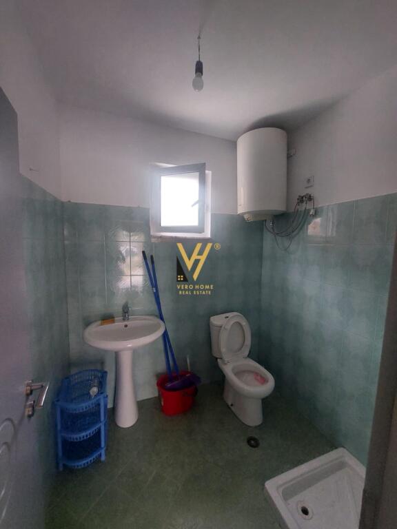 PRIVATE HOUSE FOR RENT IN DON BOSKO 80,000 LEKE