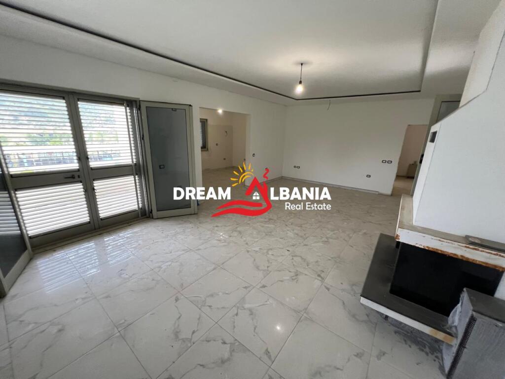 Casa privata su 2 piani in affitto a Prush vicino a PRIMAVERA a Tirana (ID 4241047)