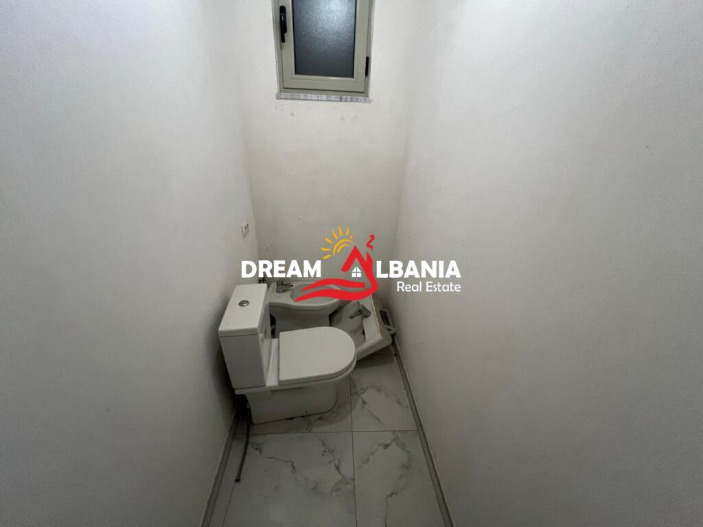 Casa privata su 2 piani in affitto a Prush vicino a PRIMAVERA a Tirana (ID 4241047)