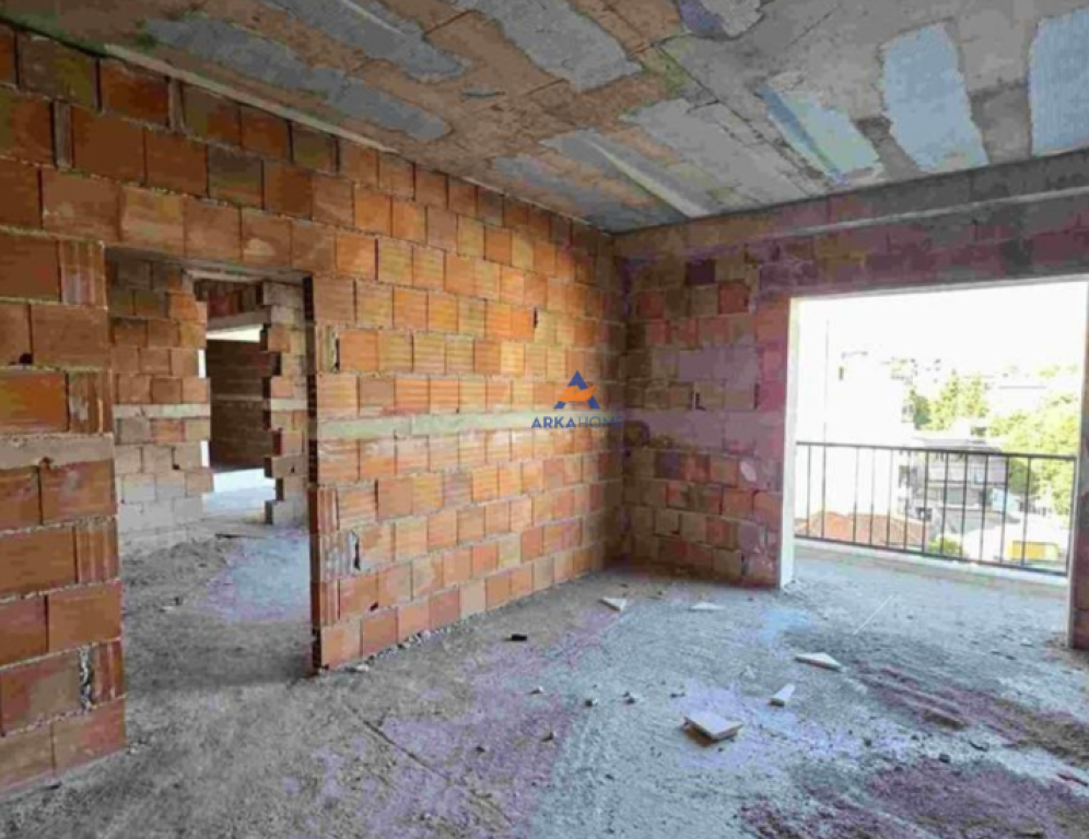 FOR SALE APARTMENT 1+1+ BALCONY "AMERICAN HOSPITAL 2, DIBRA STREET" 105,000 EURO