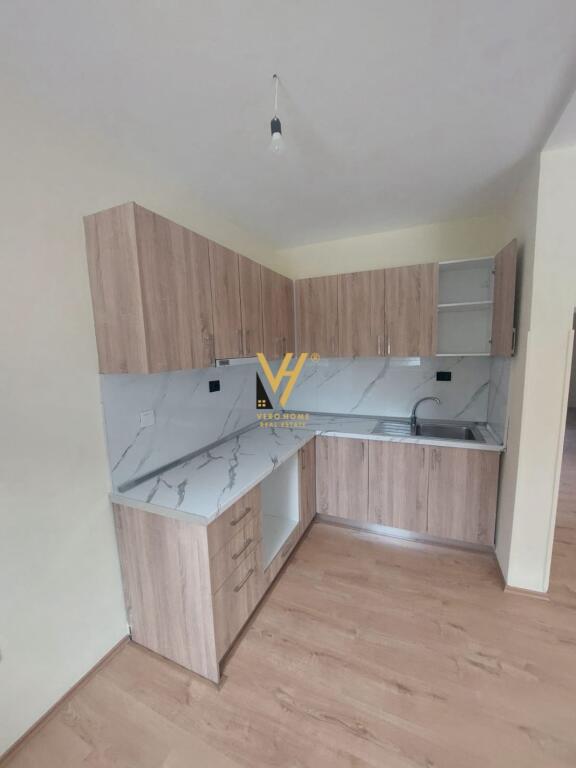 PRIVATE HOUSE FOR RENT IN DON BOSKO 80,000 LEKE