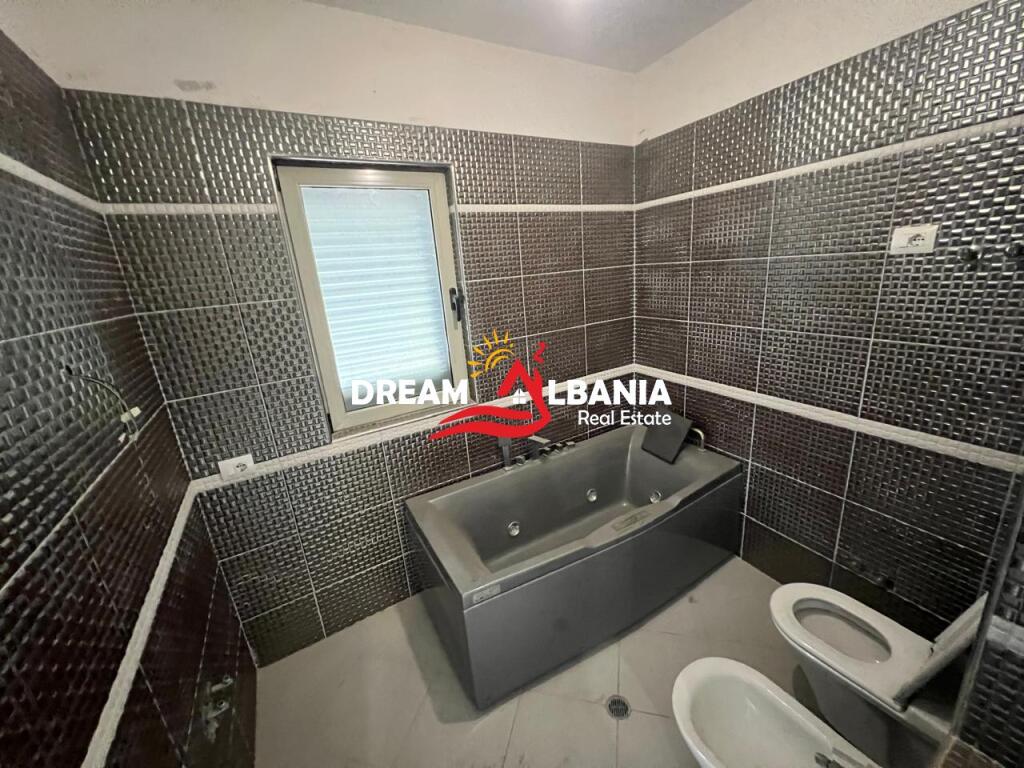 Casa privata su 2 piani in affitto a Prush vicino a PRIMAVERA a Tirana (ID 4241047)