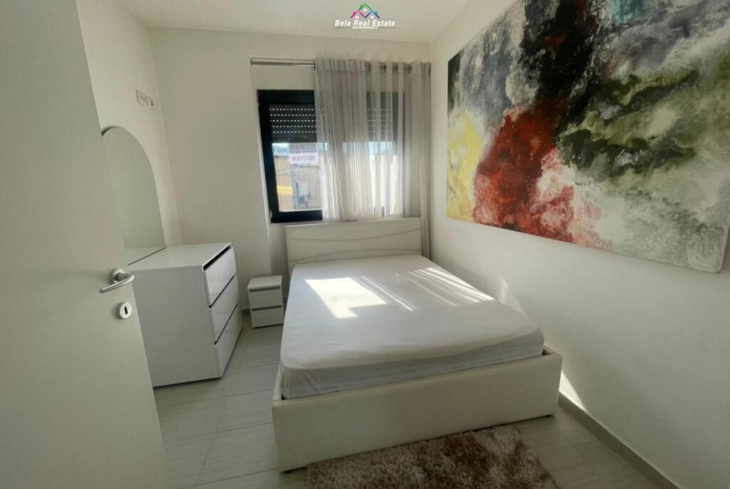 Apartament Me Qera 2+1 Tek Stadiumi Dinamo (ID B2201472) Tirane