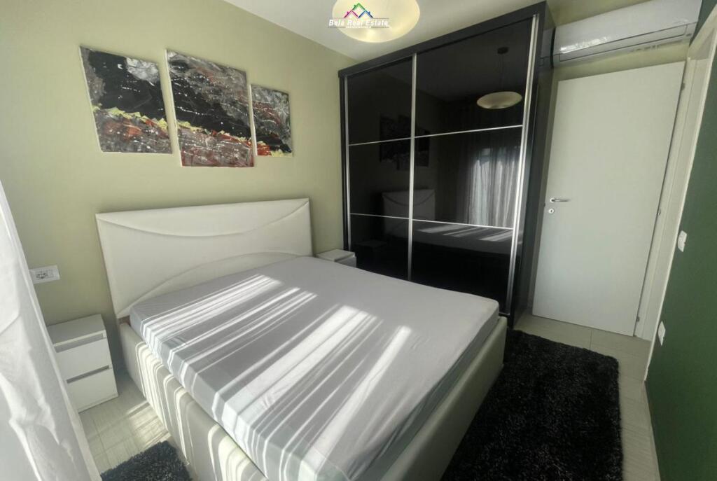 Apartament Me Qera 2+1 Tek Stadiumi Dinamo (ID B2201472) Tirane