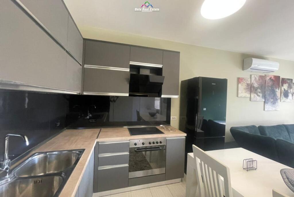 Apartament Me Qera 2+1 Tek Stadiumi Dinamo (ID B2201472) Tirane