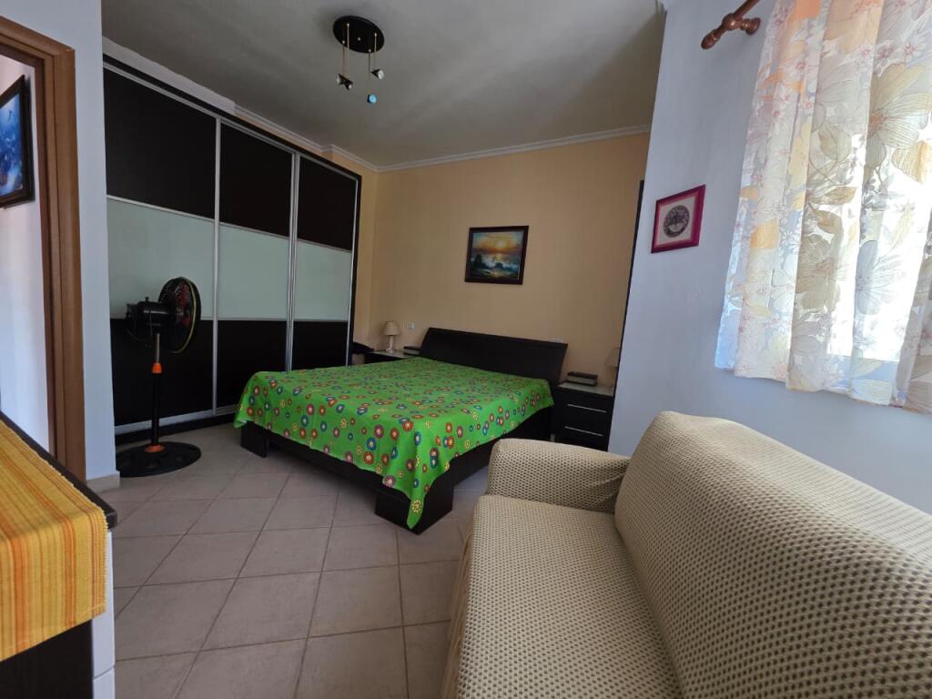 Shitet super apartament 1+1 te Mali i Robit, Golem