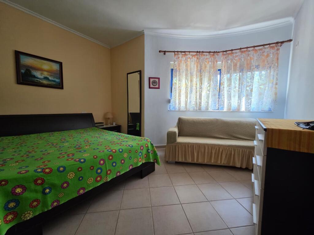 Shitet super apartament 1+1 te Mali i Robit, Golem