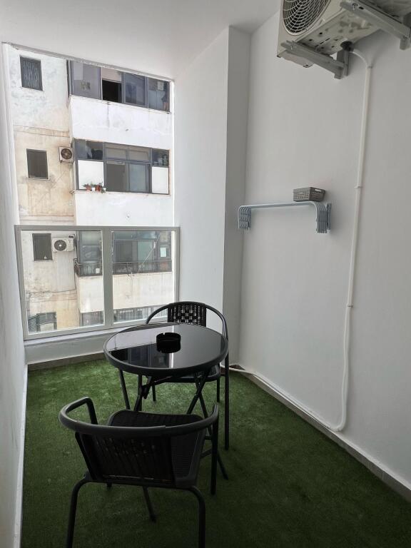 For rent 2+1 apartment with luxury furnishings, Durres (near the Train Station)