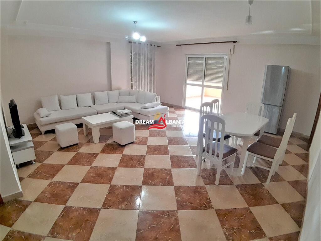 Apartamente 3+1 me qera ne zonen e Don Boskos prane Kompleksit Vizion  ne Tirane (ID 4231154 )