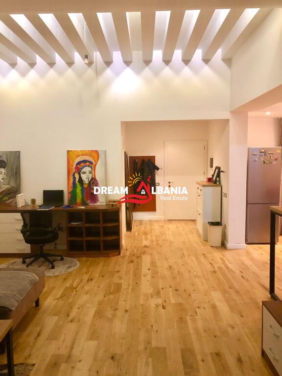 Villa in affitto nel blocco delle ville Selite, vicino al Comune di Parigi (ID 4251272)