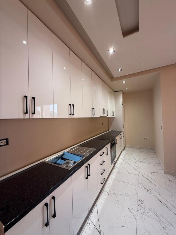 Apartament 1+1 për qira në Fresk