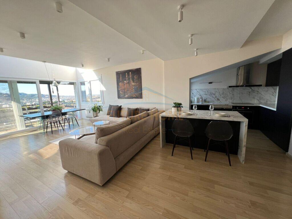 Shitet apartament 2+1+2 LongHill Residence Teg