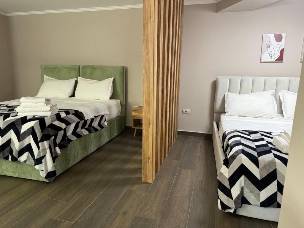 Furnished duplex, on Elbasan road, price 600 euros