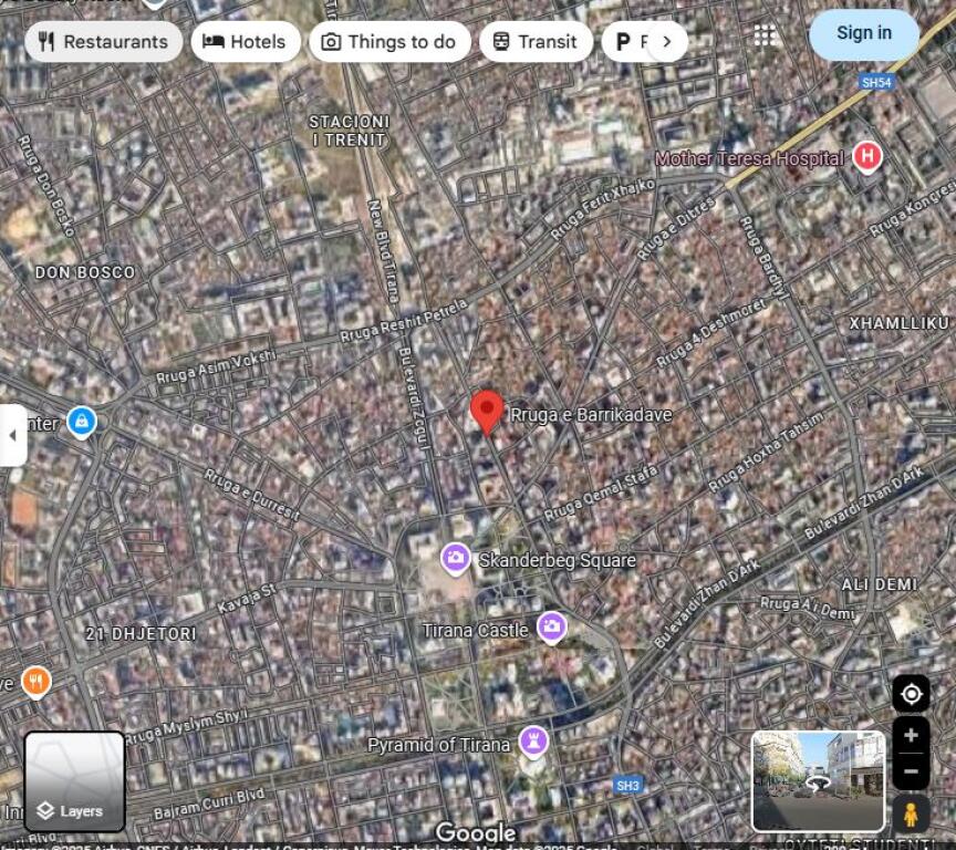 Apartament/Zyre 2+1 me qera ne Qender rruga e Barrikadave (ID 42611320).