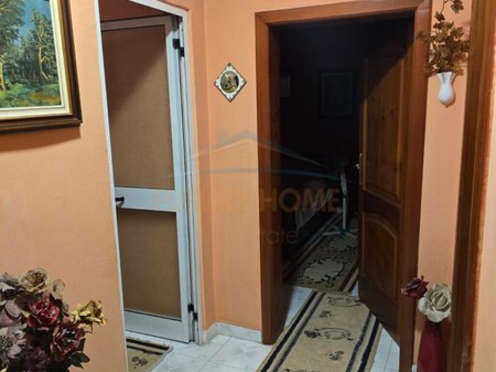 For sale, Apartment 1+1, Selvia, Tirana. 