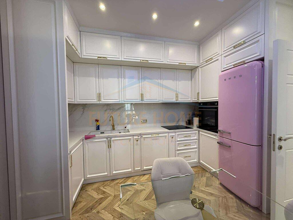 In vendita, Appartamento 2+1+Posto Auto, Square 21, Via Kavajes, Tirana