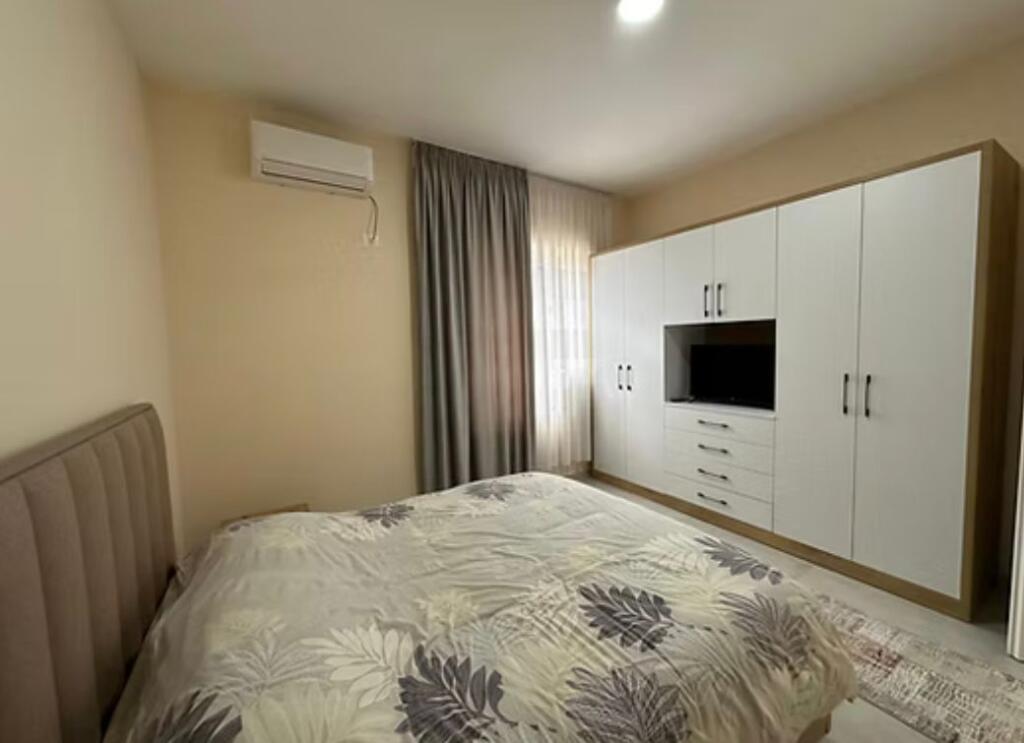 Two-story villa for rent in Bathore/500 euros