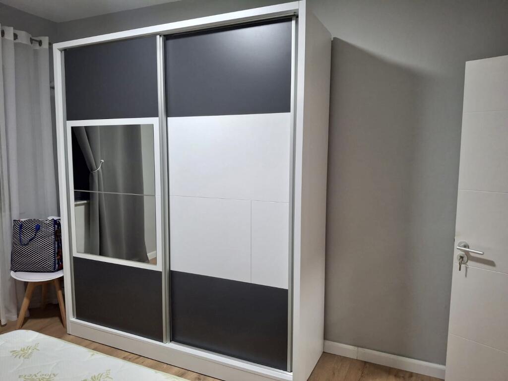 📣 QERA SUPER Apartament 3+1 Me 2 Tualete 📍 Komuna e Parisit, Prane Rruges Se Kosovareve ✨