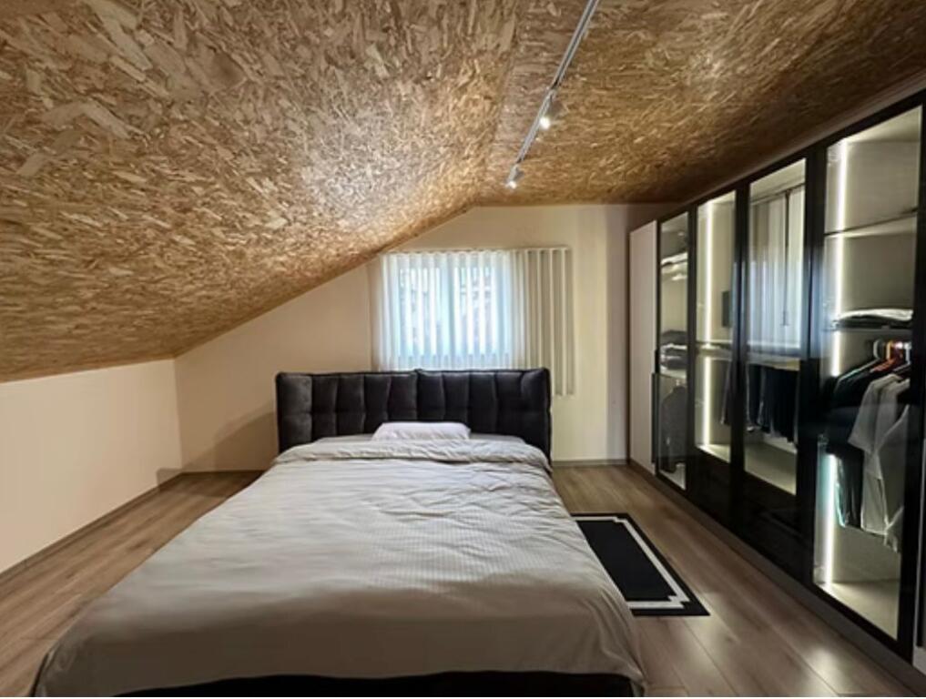 Two-story villa for rent in Bathore/500 euros