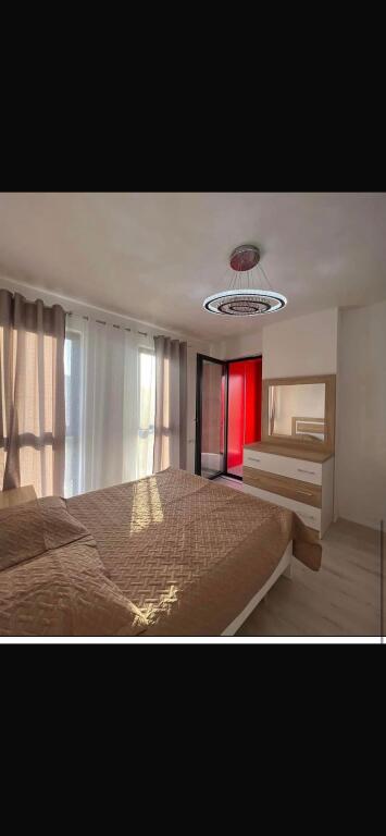 Appartamento 1+1 in affitto ad Astir, vicino a Green City  📍 Posizione: Astir, vicino a Green City 🏢 5° piano, edificio nuovo con ascensore 🛋️ Completamente arredato e in ottime condizioni 🛏️ Organizzazione: 1 camera da letto + 1 soggiorno con cucina + 1 bagno + balcone 💶 Prezzo: 500€