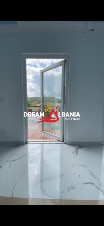 Locale per ufficio in affitto in Via Besim Alla, vicino ai palazzi Çabej a Tirana (ID 42611274)