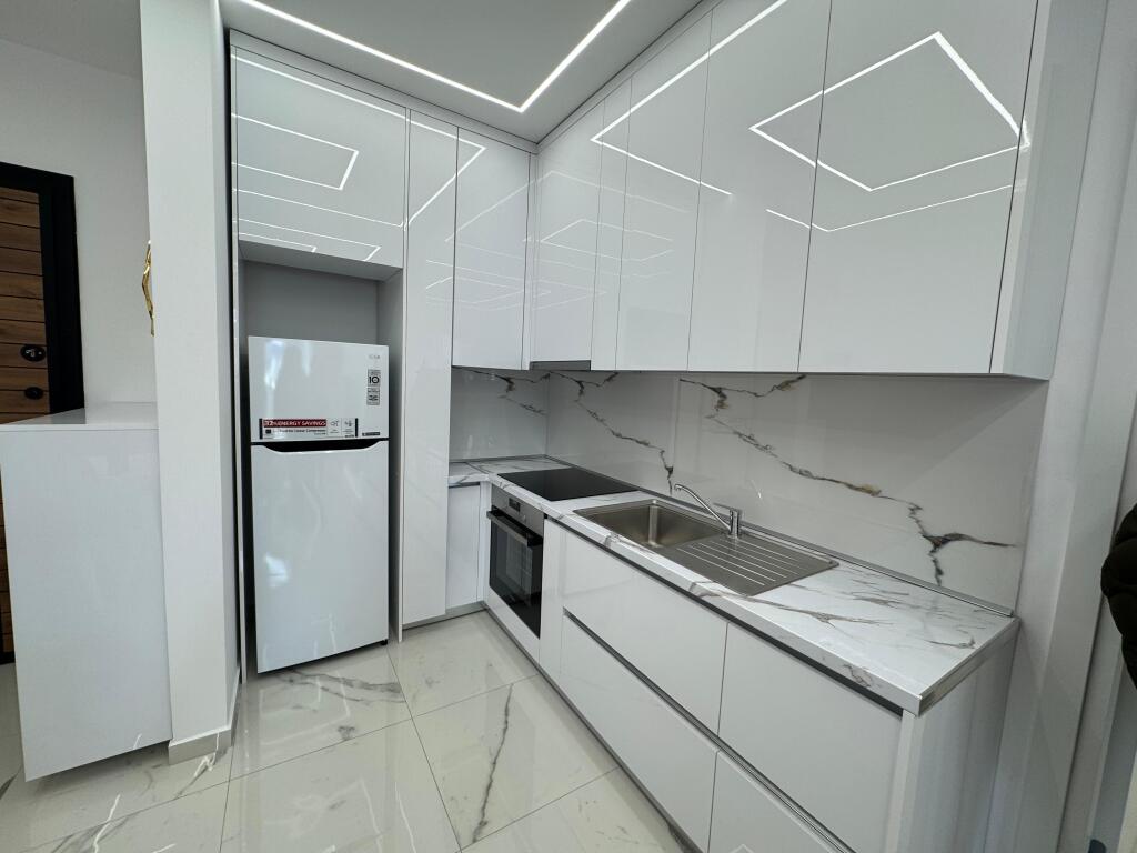 ✨Appartamento moderno 1+1 in affitto   📍Kodra e Diellit  💶 Prezzo: 80000 lek /mese