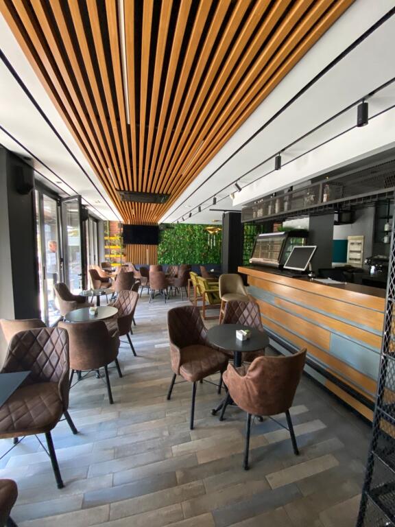 Jepet me Qira Lokal + Bilardo në Laprakë/1,200 euro