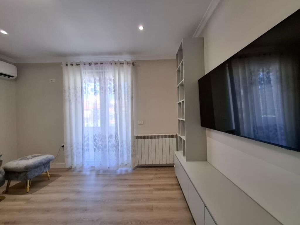 Appartamento in affitto (140m2) 2+1+2wc &amp; 3 balconi || 600€/Mese