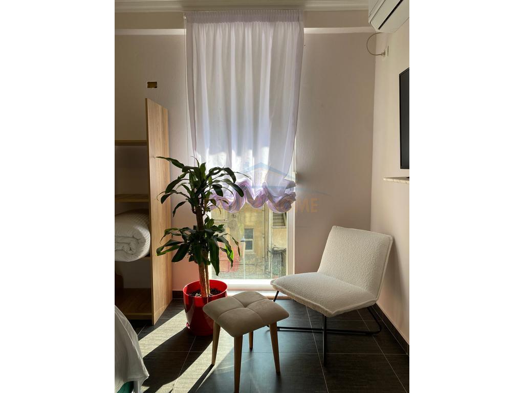 For sale, Apartment 2+1+2, Barrikadave Street, Tirana.
