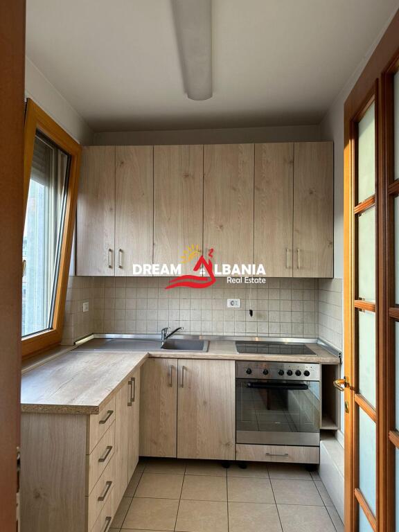 Villa in affitto in via Mine Peza, vicino alla Procura a Tirana (ID 4251060 )