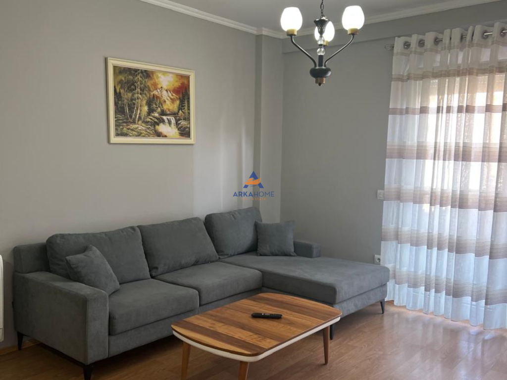 FOR RENT APARTMENT 1+1+BALCONY "RRUGA E KAVAJËS" 780 EURO.