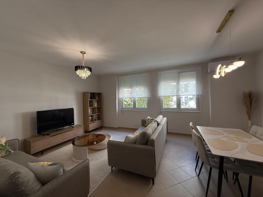 📣 SUPER RENT Apartment 2+1+2 📍 Magnet Complex, 21 Dhjetori ✨