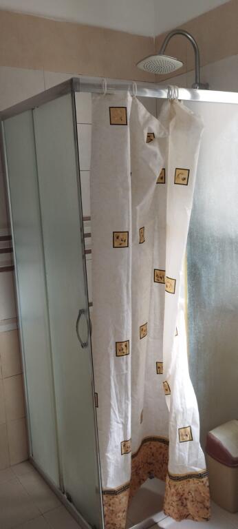 3+1 apartment for rent, near Shkolle e Kuqe, price 500
