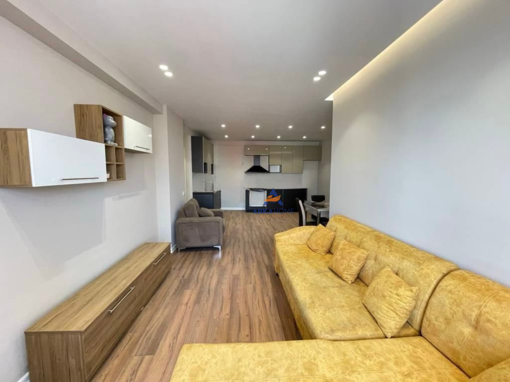 VENDESI APPARTAMENTO 2+1+BALCONE "NUOVO ANELLO" 145.000 EURO.