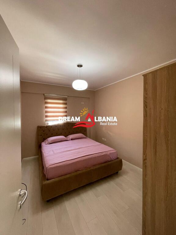 Jepet me qera apartament 3+1+2+verande dhe parkim i perfshire tek Liqeni i Thate, Kompleksin FZ (ID 4231446)
