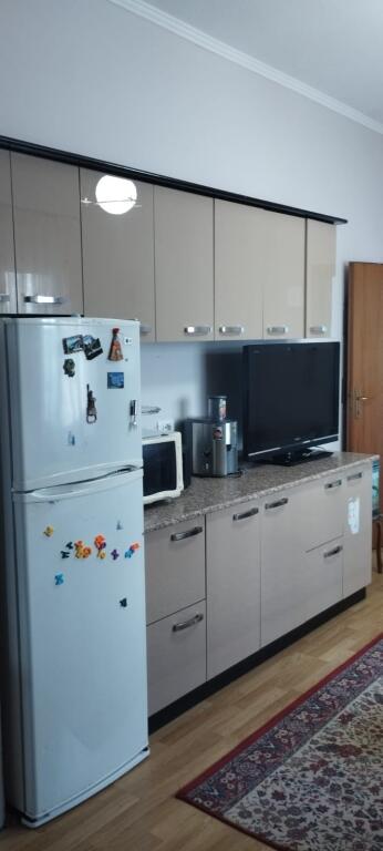 3+1 apartment for rent, near Shkolle e Kuqe, price 500