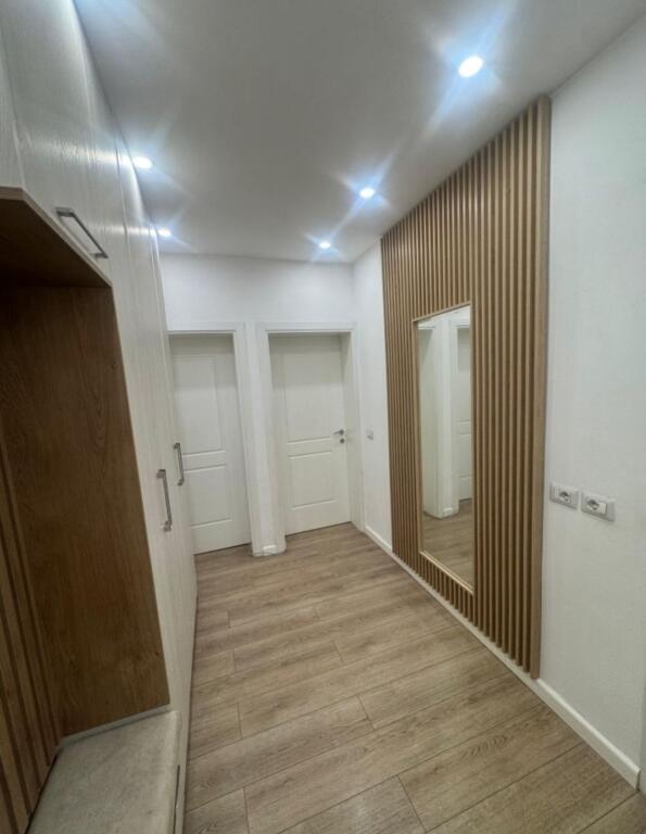 Apartament 1+1 me qera tek Ish Restorant Durresi (600 Euro