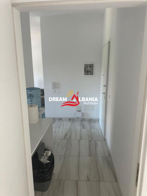 Empty 2+1 space for rent near Fushes Sportit in Ali Dem, Tirana (ID 42611351)