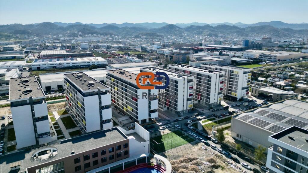 Opportunity!! At Univers City, Shop for Sale Ideal for Investment !!!