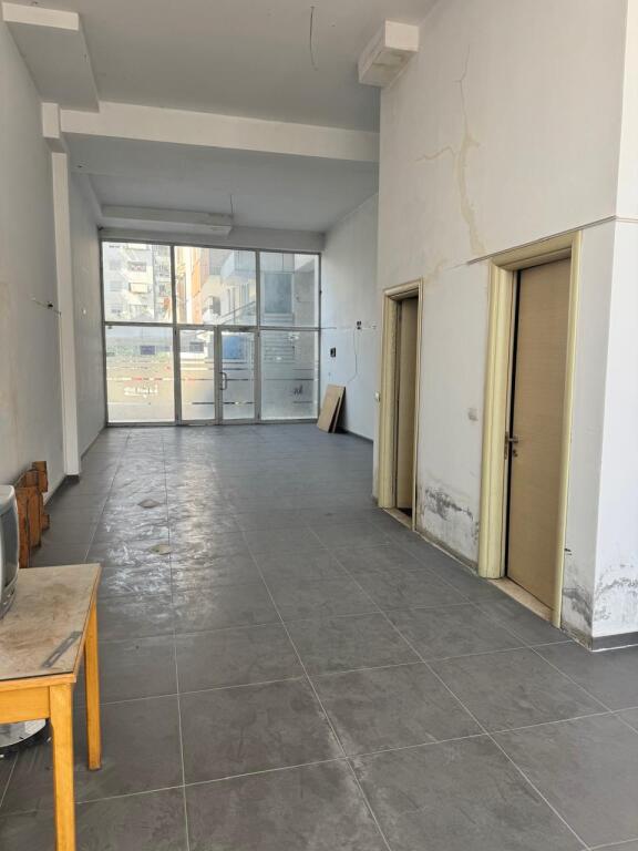 🔥 OCCASIONE A ASTIR! 🔥 Negozio in Vendita 150 m2 / Locale Commerciale