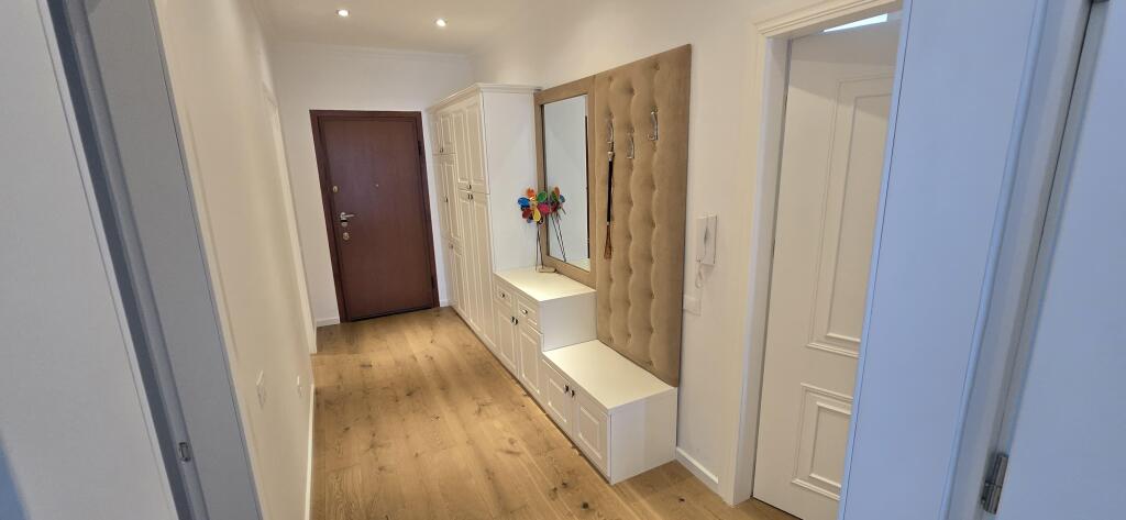 Rent, Apartment 2+1+2+Parking Space, Botanical Garden, Tirana.
