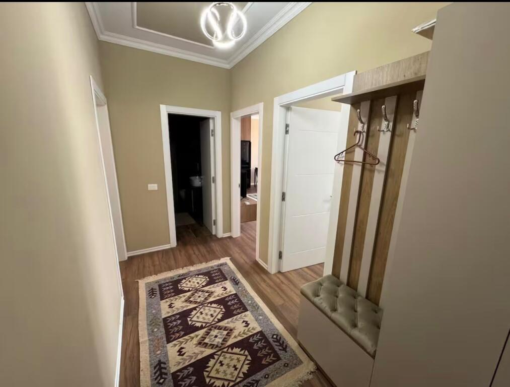 RENT APARTMENT 2+1+2 NEAR PARTIZANI HIGH SCHOOL