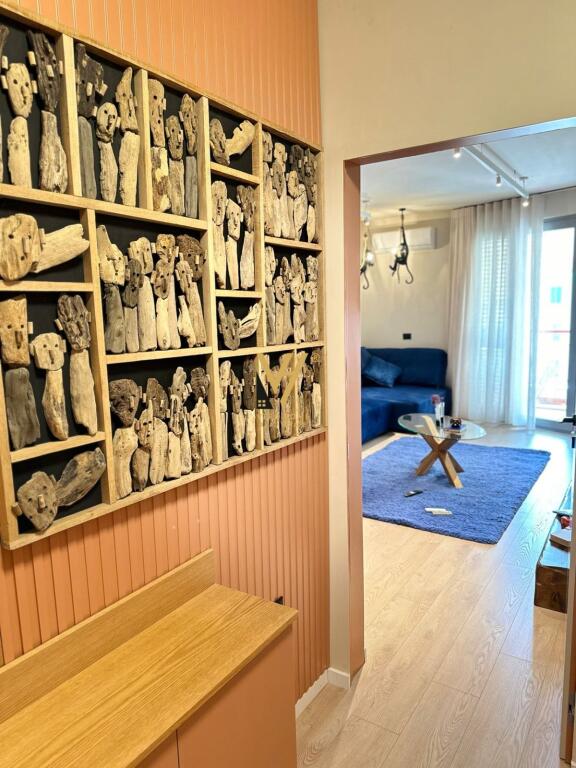JEPET APARTAMENT 1+1 ME QIRA TE BLV. GJERGJ FISHTA 90.000 LEKE